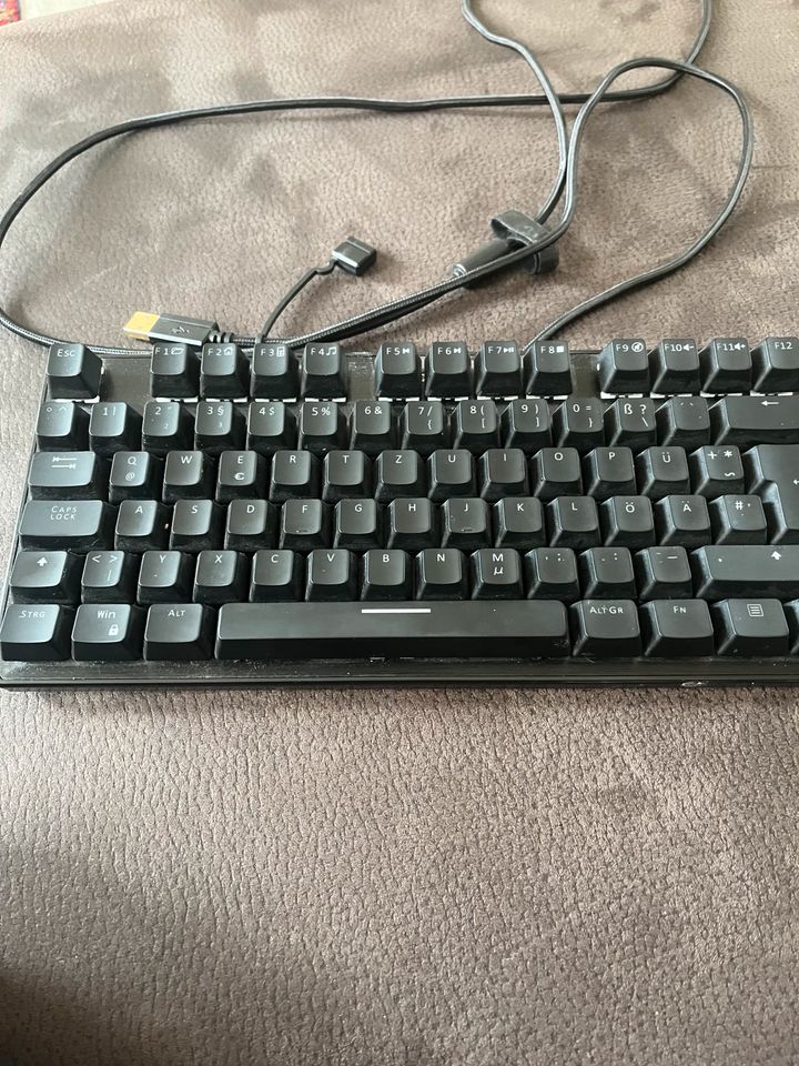 Gaming Tastatur MK201, mechanisch, beleuchtet in Krefeld