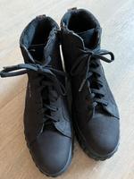 Tamaris Sneaker high schwarz Gr. 41 mit Leo Applikation wie neu Dortmund - Eving Vorschau