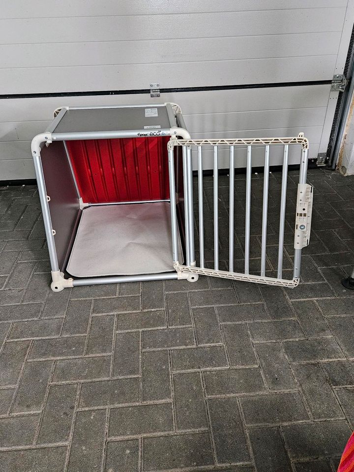 Hundetransportbox ECO-3, Medium in Cappeln (Oldenburg)