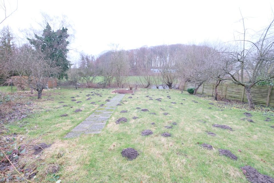 Wassergrundstück an der Schwartau- zentrumsnah gelegenes, renoviertes Einfamilienhaus mit Altbaucharme in Bad Schwartau