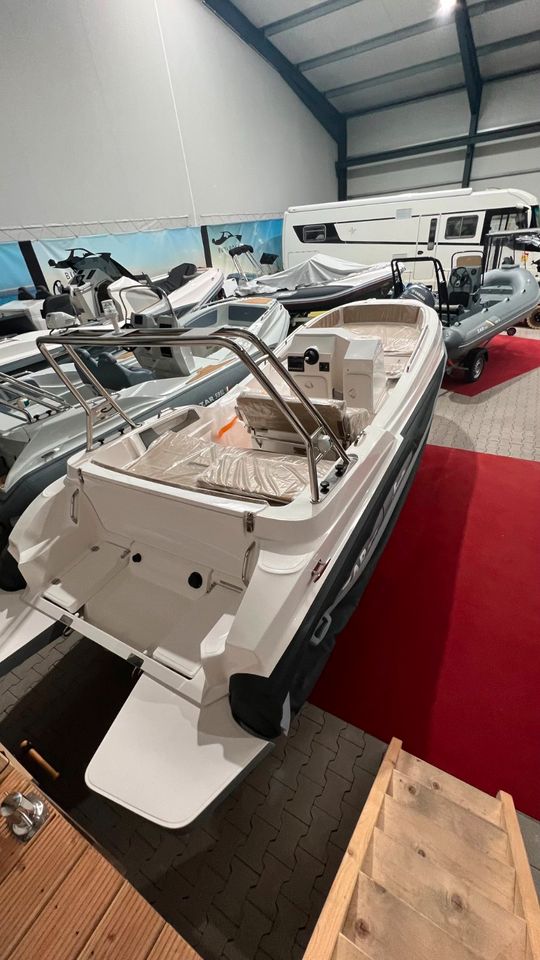 ZAR 57 WD CLASSIC LUXURY NEUBOOT ZARFORMENTI in Schortens