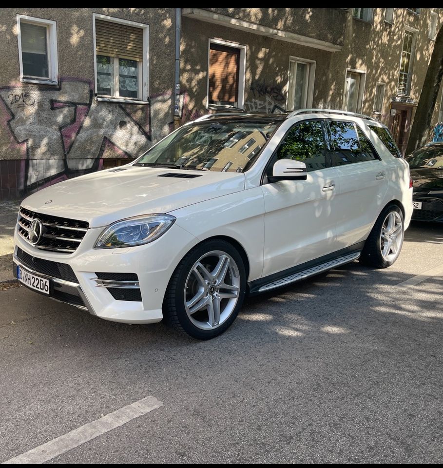 Mercedes ML 350 4 Matic Brabus D6 AMG 21 Zoll Tausch V Klasse in Berlin