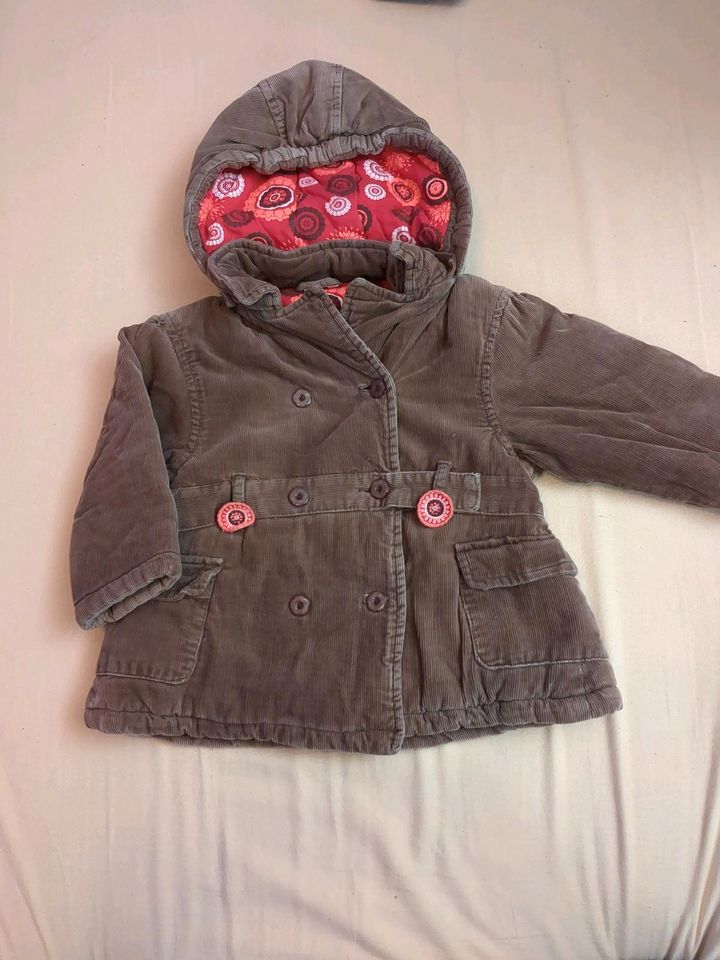 Mantel Jacke Herbst Winter Mädchen braun Gr.92 wattiert Kapuze in Dresden