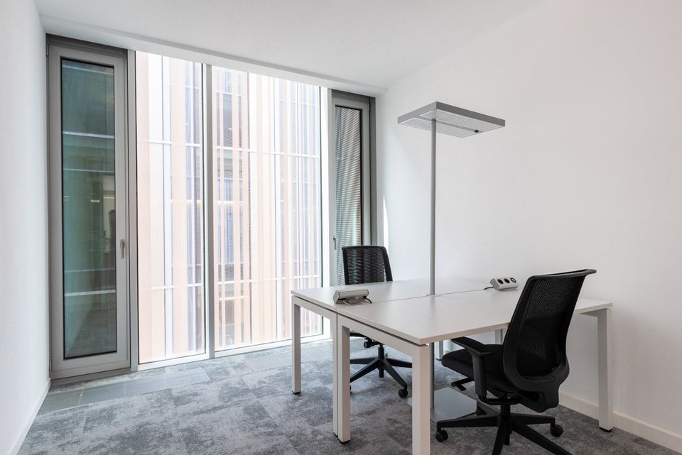 Privater Büroraum für 1 Person in Regus Neuer Wall 50 in Hamburg