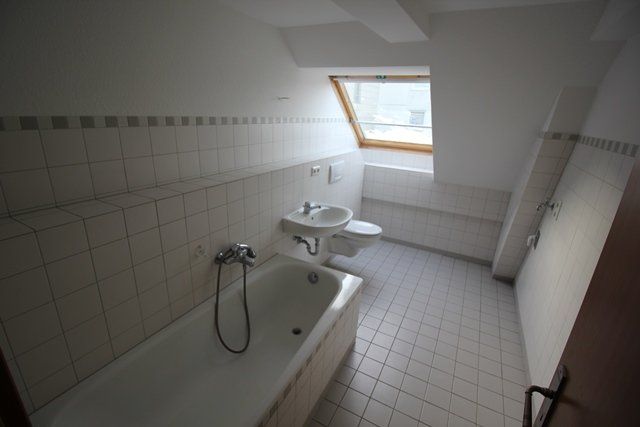 2 Zimmer-Wohnung mit Balkon in der Paulsstadt zu mieten! in Schwerin