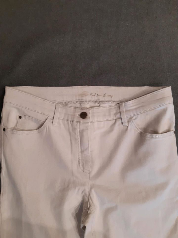 Tolle Gerry Weber Sommer Hose Gr.42S weiß Irina in Duisburg