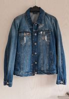 Jeansjacke mit patches Nordrhein-Westfalen - Lippstadt Vorschau