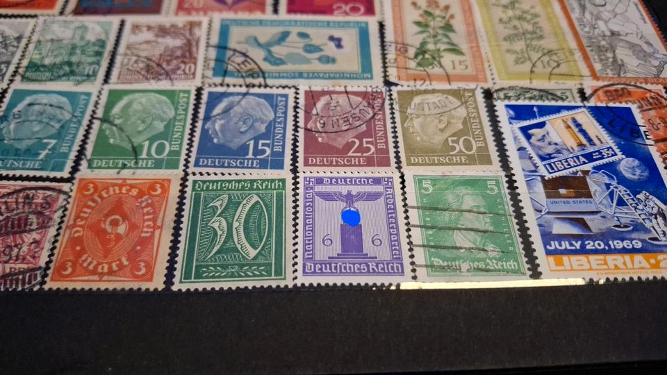 Briefmarken  deutsches Reich  /Niederlande/ welt in Dornum