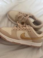 Beige  Nike Damenschuhe Hamburg-Mitte - Hamburg Wilhelmsburg Vorschau