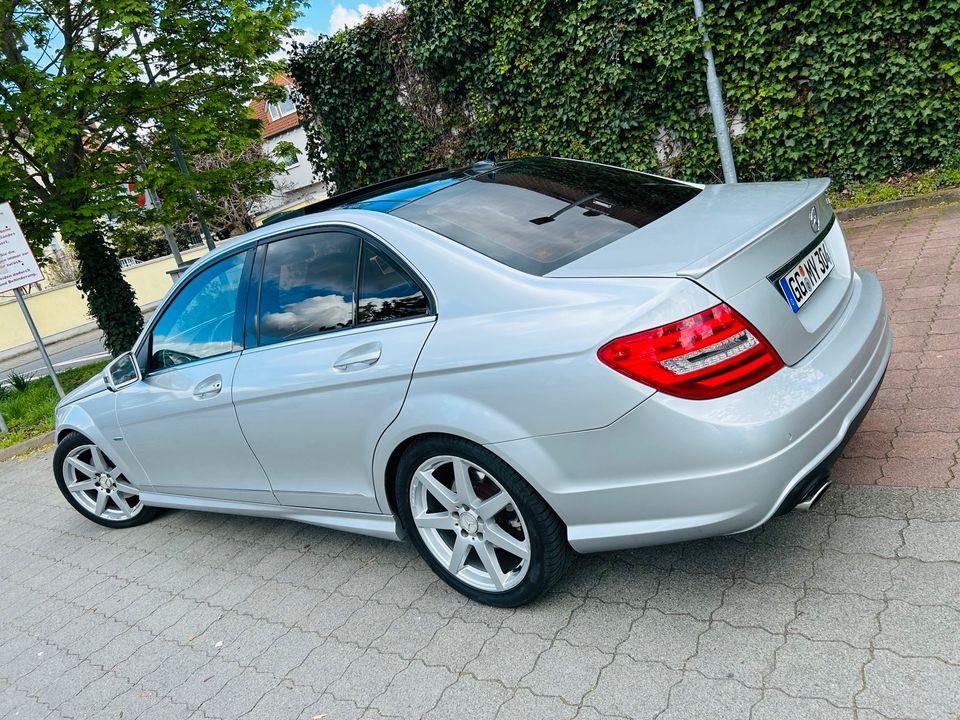 Mercedes C300 4matic AMG rsyt in Rüsselsheim