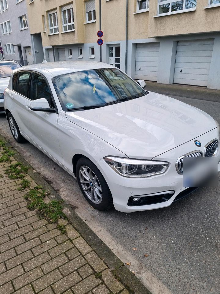BMW 118I Urban Line in Wuppertal