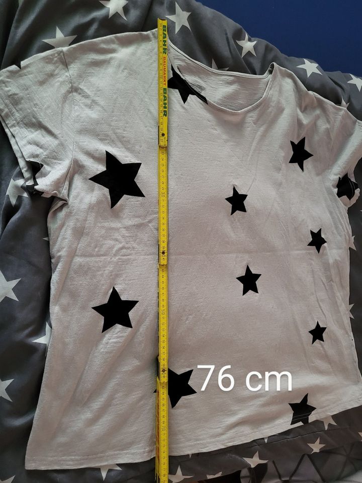 Shirt T-Shirt Gr.48 mit Sternenmotiv in Laatzen