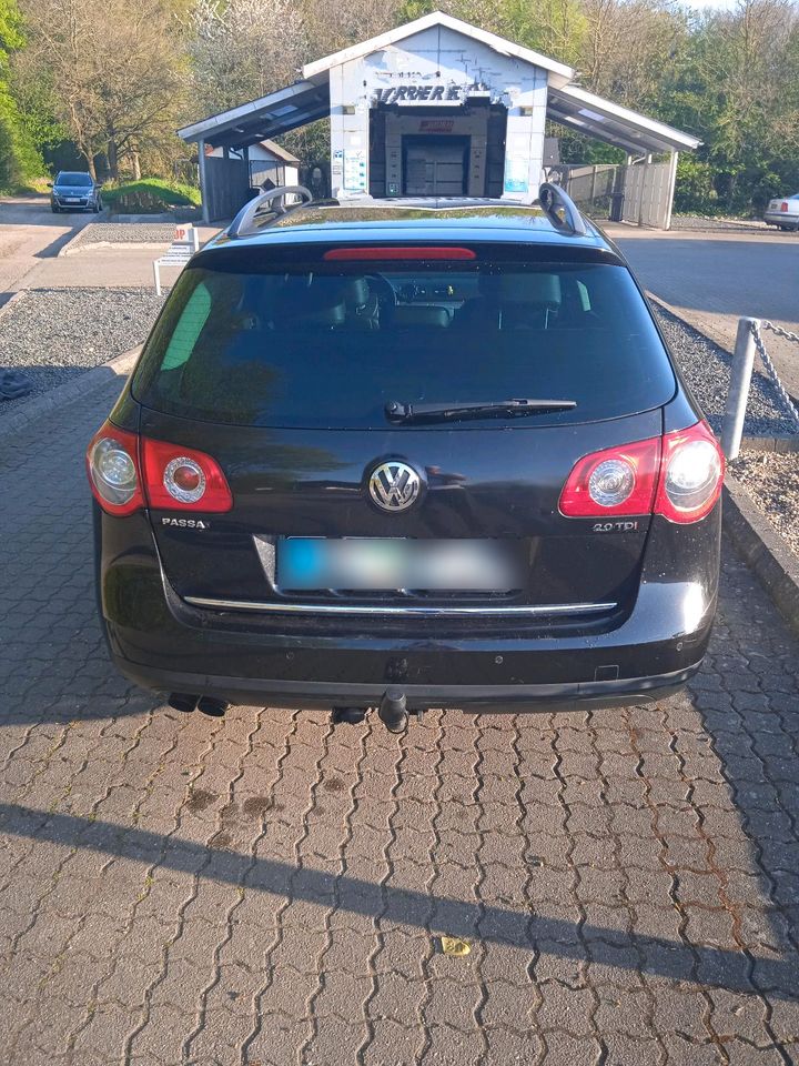 VW Passat Variant TDI in Hamburg