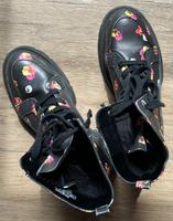Desigual Stiefeletten Boots Blumen Schwarz Gr. 38 Brandenburg - Neuenhagen Vorschau
