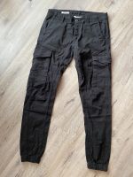 Cargohose Jack&Jones Größe 31/34 neuwertig Hessen - Künzell Vorschau