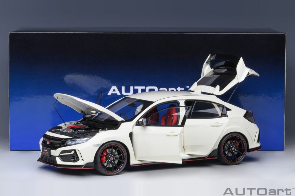 1/18 AUTOart Honda Civic Type-R (FK8) - 2021 - weiß - 73220 in Kamen