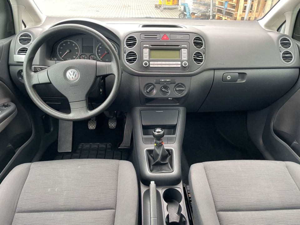 Volkswagen Golf Plus V Trendline *KLIMA*TÜV NEU* in Mönchengladbach