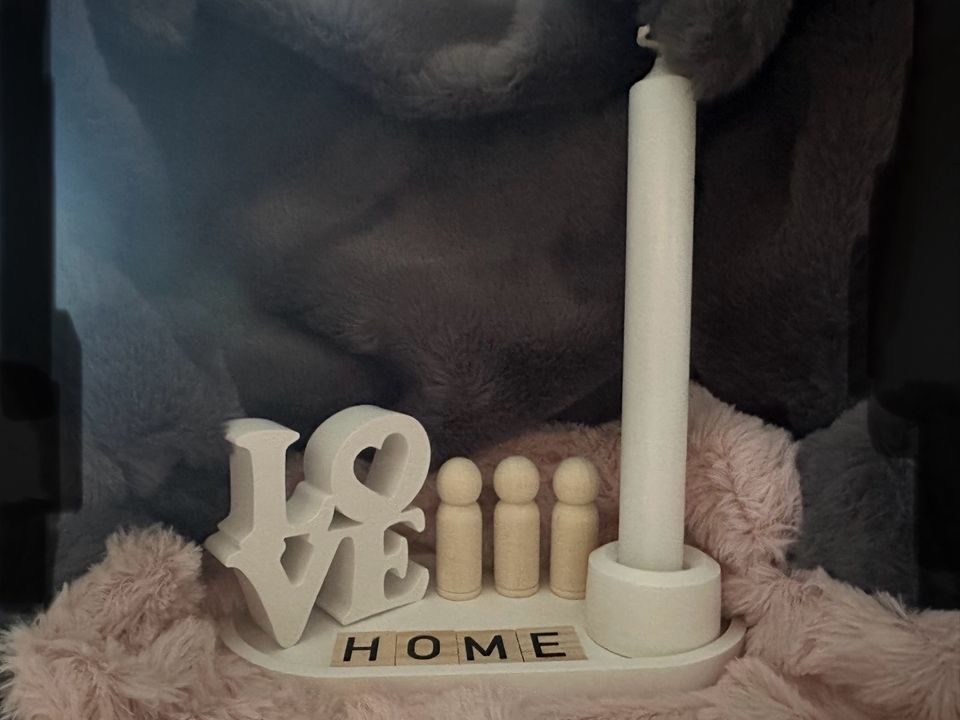 Love- Home- Deko mit Kerze, Figuren können gepasst werden in Porta Westfalica