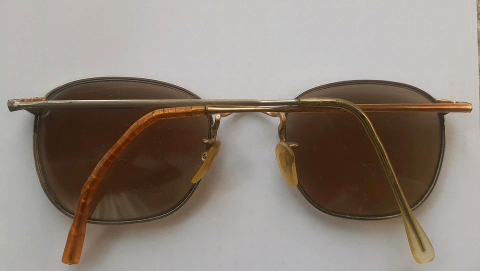Sonnenbrille 80ger Jahre in Mannheim
