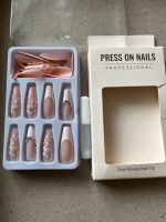 Nägel künstlich 25 Stück Set Press on Nails Nordrhein-Westfalen - Meckenheim Vorschau