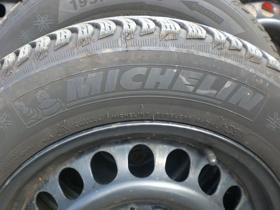 195-65-15 DB W203 Michelin Alpin Winterräder M&S 195/65R15H Merce in Hamburg