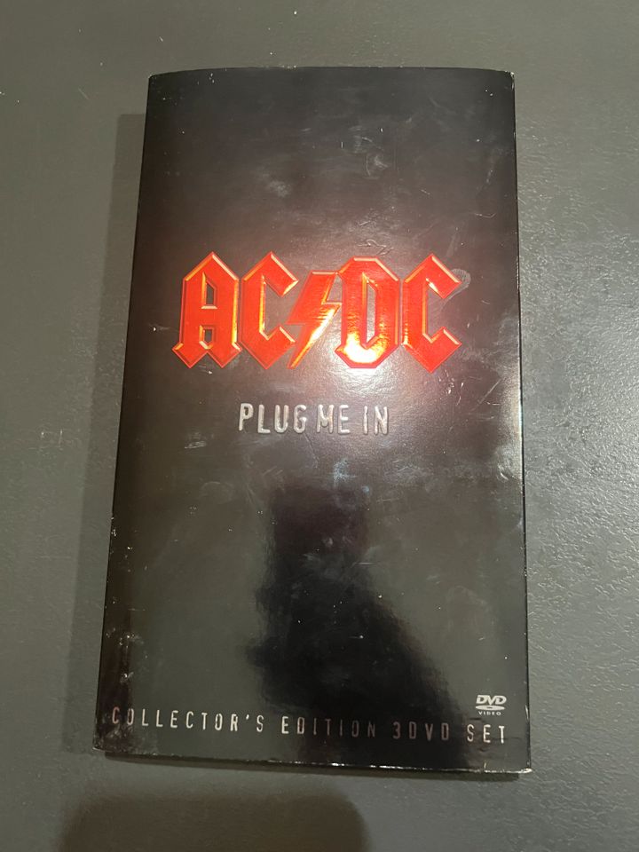 AC/DC - Plug Me In - Deluxe Edition - 3 DVDs in Homburg