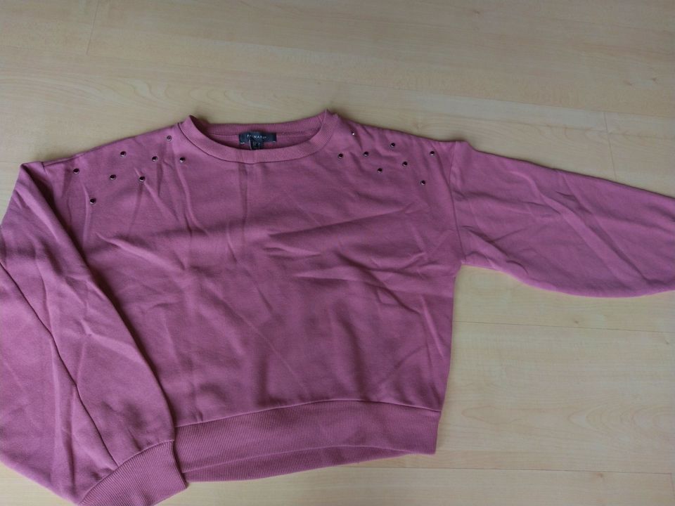 Neue moderne Sweatshirts Pullover Pulli Gr. S Gr. 36 H&M in Hamburg