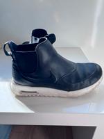Nike sneaker schwarz Leder UK 5,5 us 8 Euro 39 kaum getragen Bayern - Herrsching Vorschau
