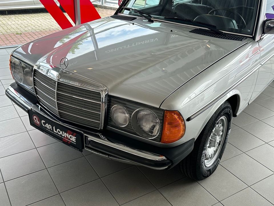Mercedes-Benz 300 D W123 |Traum-Historie|H-Zul.|Gutachten| in Schwabenheim an der Selz
