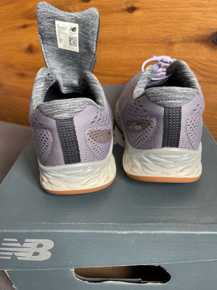 New Balance fresh foam Damen Sportschuhe 37 inklusive HICKIES in Neuss