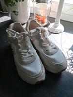 Damen Sneaker - Gant - 41 - beige - sehr gepflegt Nordrhein-Westfalen - Balve Vorschau