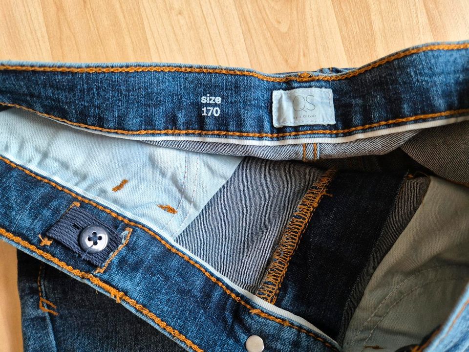 S.Oliver neue Jeans 170 stretchig in Wuppertal