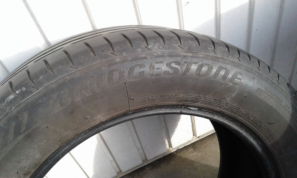 4 Sommerreifen Bridgestone Potenza 235/55 R17 103W in Werdohl