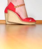 TOMMY HILFIGER BASIC OPENED TOE HIGH WEDGE HighHeel-Sandalette 40 Niedersachsen - Leer (Ostfriesland) Vorschau