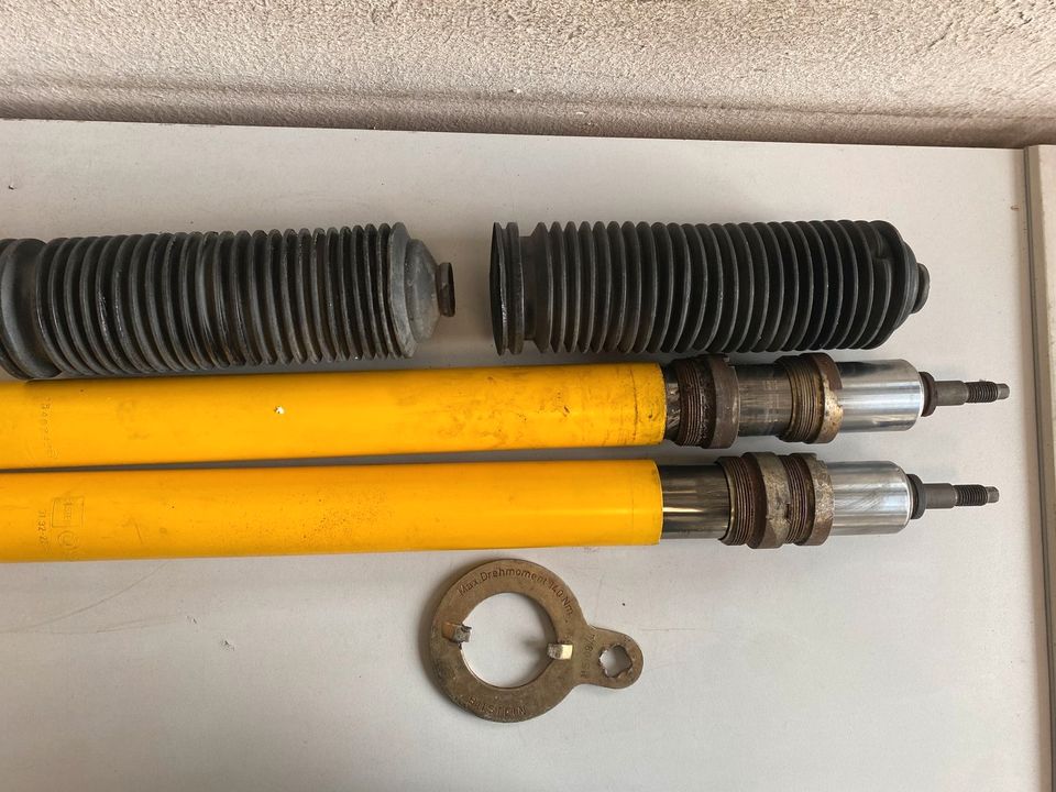 Stoßdämpfer vorne BMW E28 gebraucht - Bilstein - 31322225017 in Bitburg