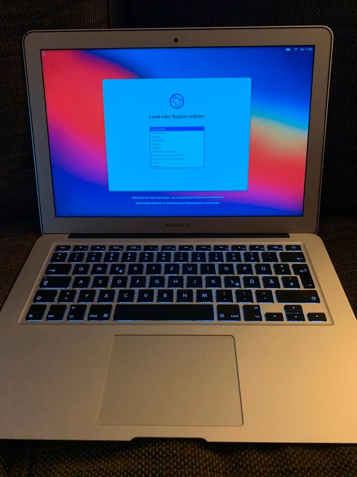 MacBook Air 13,3" (2013) 256GB, Super leicht, Voll funktionsfähig in Holzkirchen