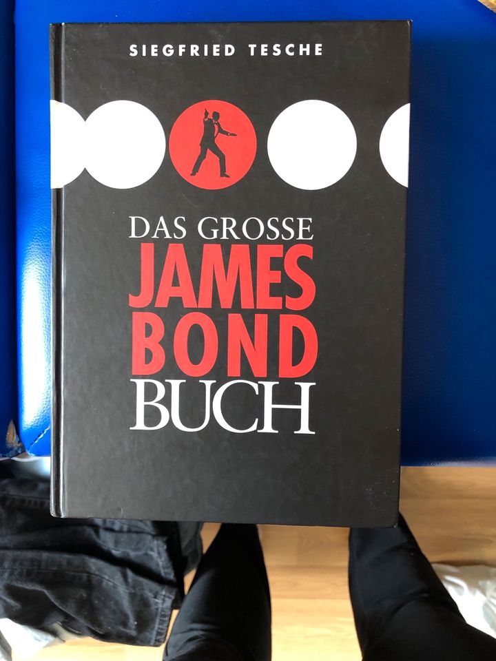 James Bond Buch in München