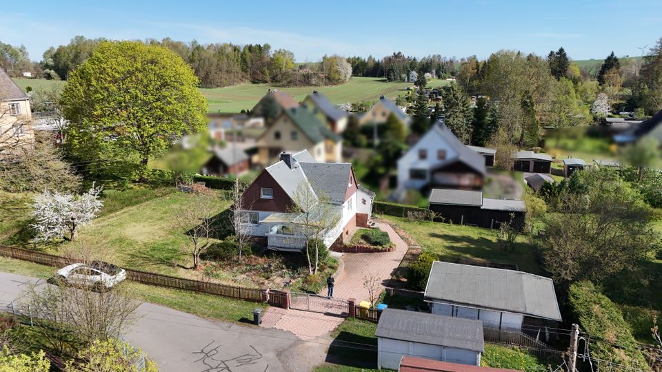 Gemütliches Einfamilienhaus mit Garage und schönem Garten in ruhiger Lage in Marienberg in Marienberg