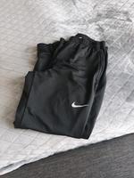 Nike Sporthose Saarland - Merzig Vorschau
