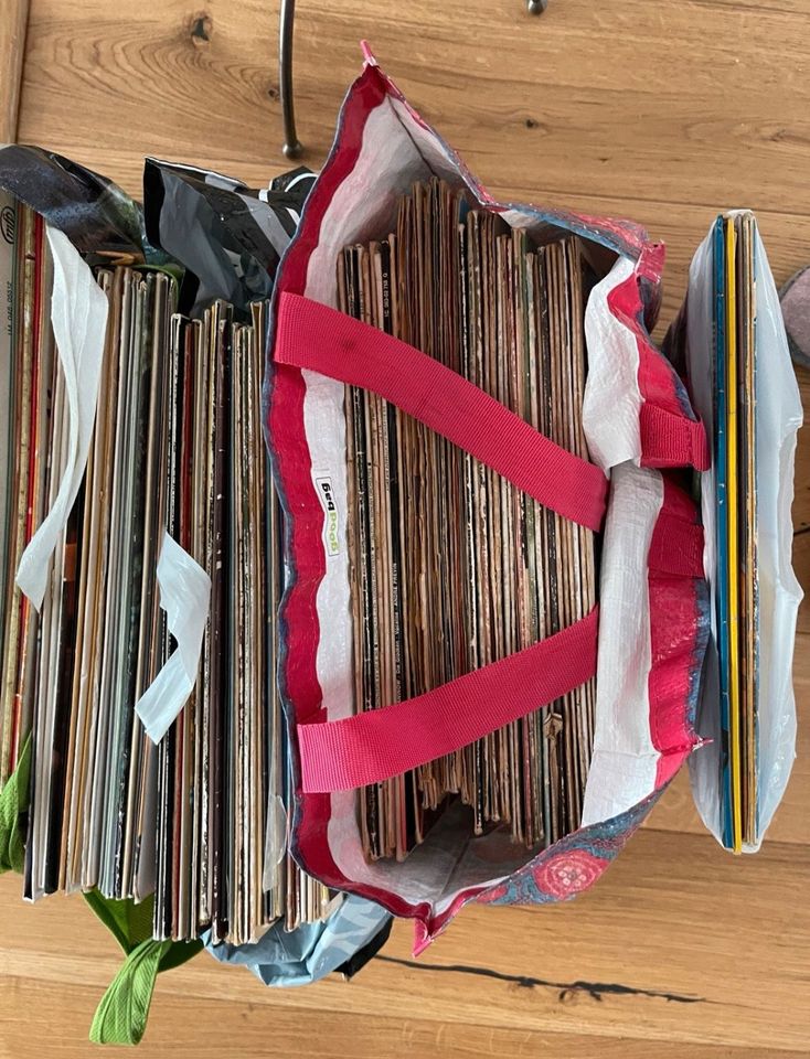 Mehr als 100 LP  Sammlung Schallplatten ab 60iger /alles dabei .. in Unkel