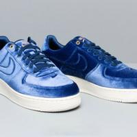 Nike Air Force 1 '07 PRM Samt Blue Void, NEU Thüringen - Apolda Vorschau