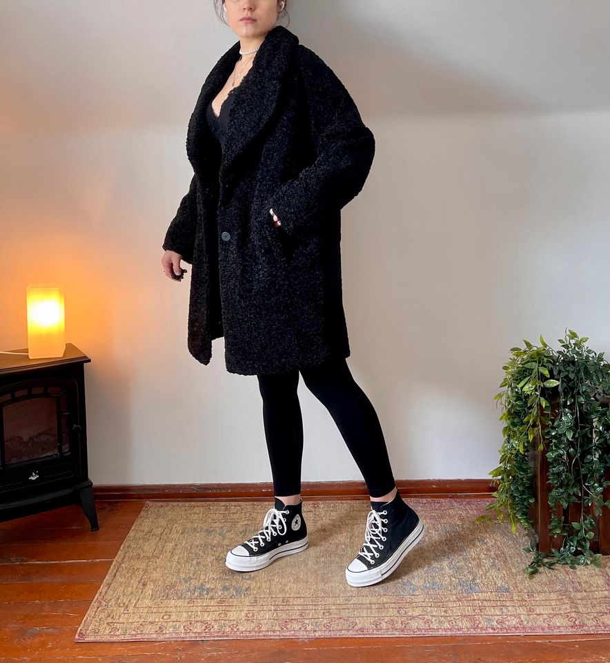 Neu Zara Mantel Schwarz Teddy Winter Oversized Knielang in Bayern - Fürth |  eBay Kleinanzeigen ist jetzt Kleinanzeigen