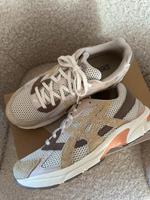 Asics Sneaker Spring / Sommer Beige 45 Nordrhein-Westfalen - Gütersloh Vorschau