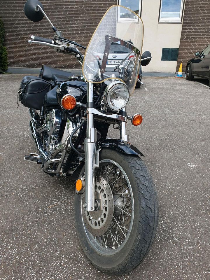 Yamaha XVS 1100 Drag Star in Hamburg