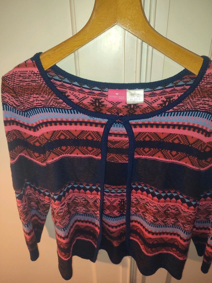 Strickjacke - Jacke Gr. 36-38 Für alle Jahreszeiten! in Siek