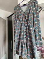 Kleid Blumenmuster S 36 Berlin - Neukölln Vorschau
