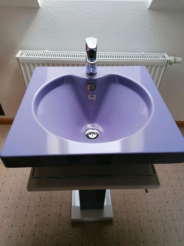 Waschtisch mit Spiegel und Beleuchtung Waschbecken  Neu in Neuruppin