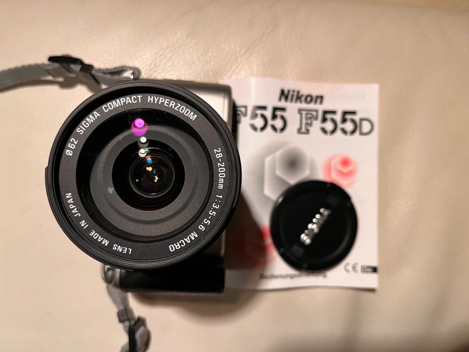 Nikon F55 mit Sigma 28-200mm Aspherical IF Objektiv in Emmendingen