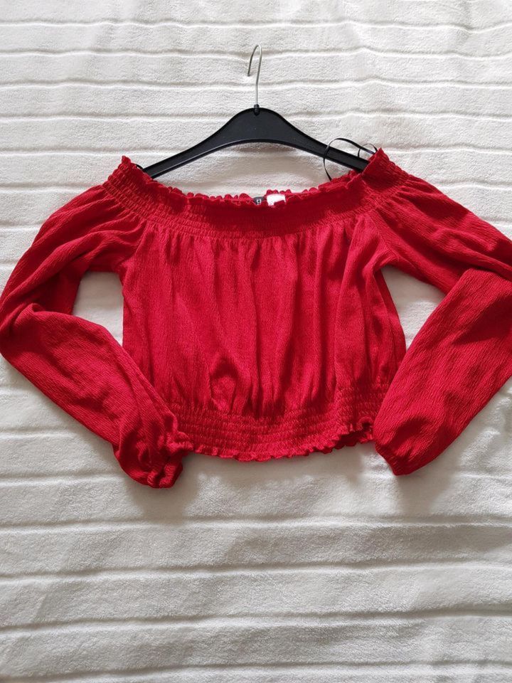 Carmenbluse, Schulterfrei, Shirt, Pullover, Bluse, Gr. S, rot in Marienhafe