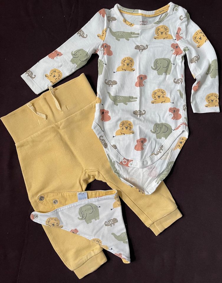 Babyoutfit 3-teilig C&A Safari in Boizenburg/Elbe